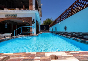 Huge Family - 5 bedroom sleeps 16 with private pool home